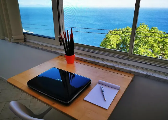 Mirella Sea View Appartement *