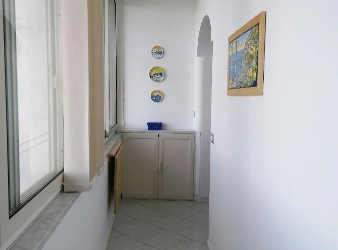 Mirella Sea View Appartement *